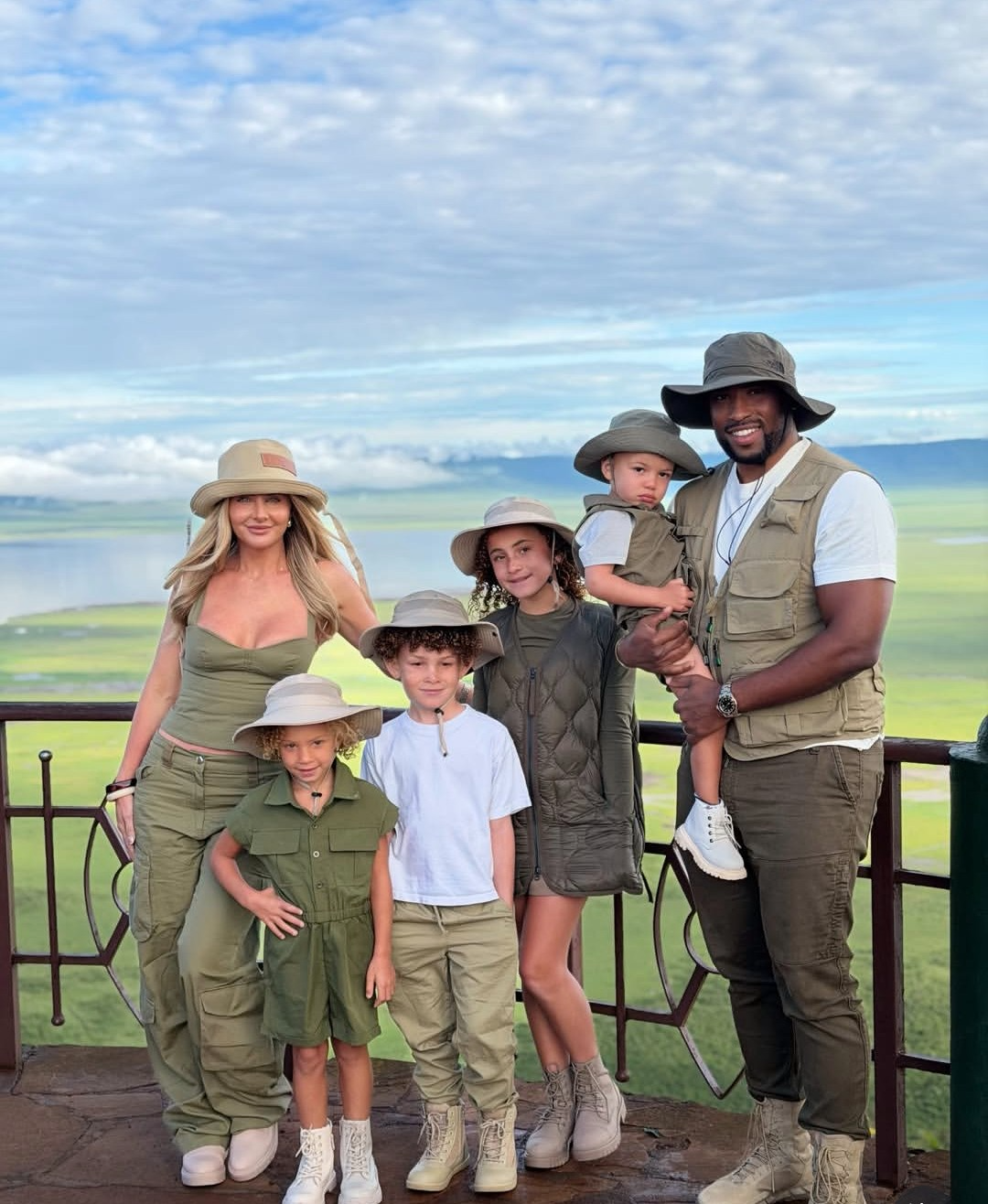 Ngorongoro Crater Day Trip - Big Five Safari